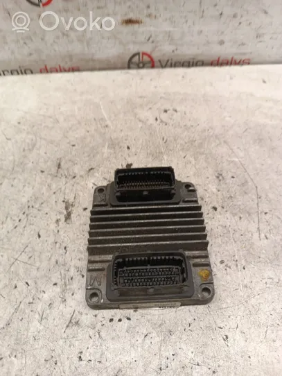 Opel Corsa C Komputer / Sterownik ECU silnika 8972272258