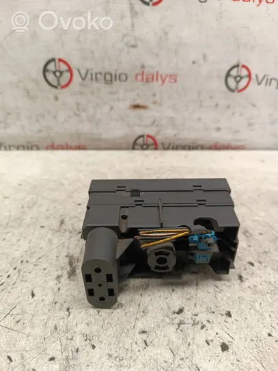 Opel Vectra C Light switch 13230796