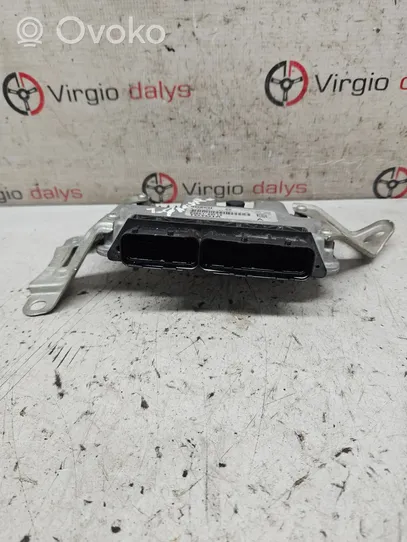 Toyota Yaris Sterownik / Moduł ECU 896610DF10