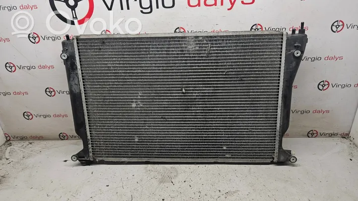 Toyota Corolla Verso AR10 Radiateur de refroidissement 