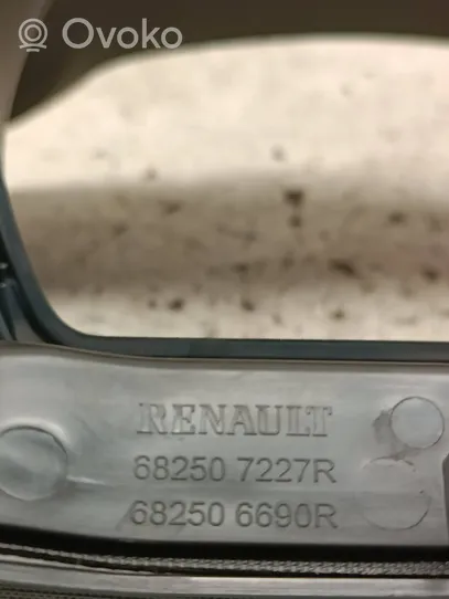 Renault Kadjar Kojelaudan kehys 682506690R