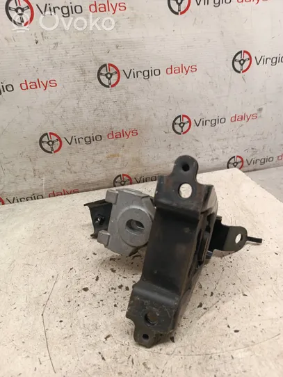 Toyota Yaris Engine mount bracket AV84330