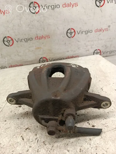 Toyota Corolla Verso E121 Priekinis suportas Y01334g