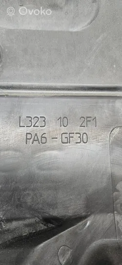 Mazda 6 Couvercle cache moteur L323102F1