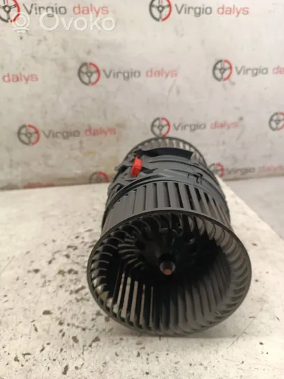 Renault Megane III Soplador/ventilador calefacción T1009074B