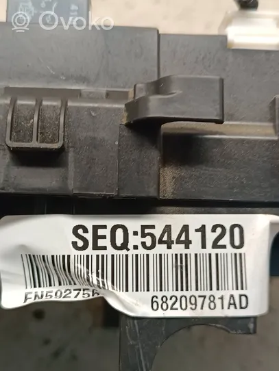 Chrysler 200 Fuse module SEQ544120