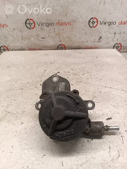 Peugeot 406 Vacuum pump 