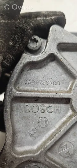 Ford Fiesta Pompe à vide 9684796780
