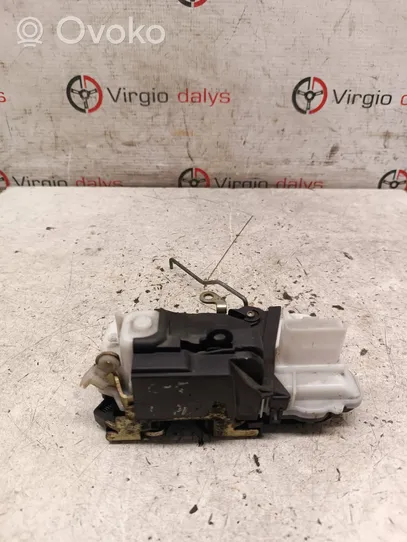 Citroen C5 Front door lock 