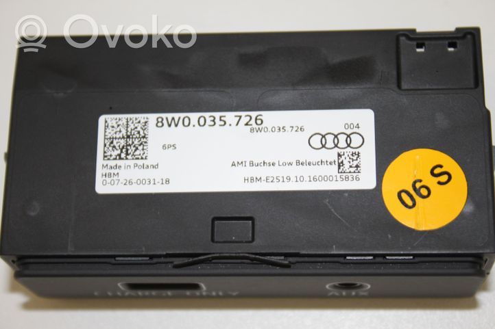 Audi A4 S4 B9 Moduł / Sterownik USB 8W0035726