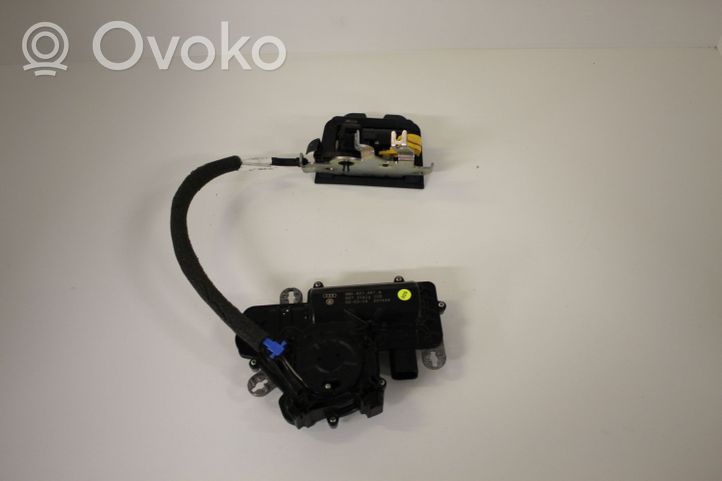 Audi Q7 4M Siłownik elektryczny podnoszenia klapy tylnej / bagażnika 4M0827887B