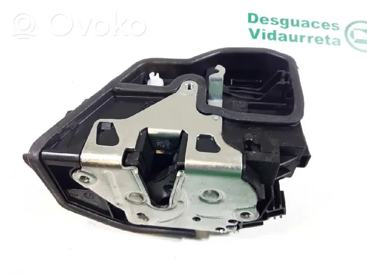 BMW 5 F10 F11 Serrure de porte arrière 7229459