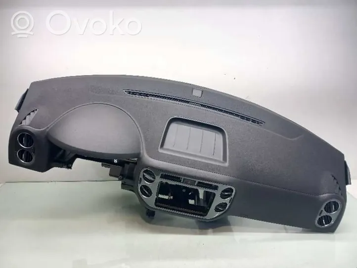 Volkswagen Tiguan Poduszki powietrzne Airbag / Komplet 5N0959655AA