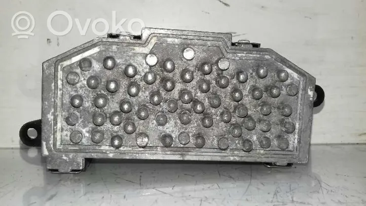 Audi A4 Allroad Mazā radiatora ventilatora reostats 8K0820521