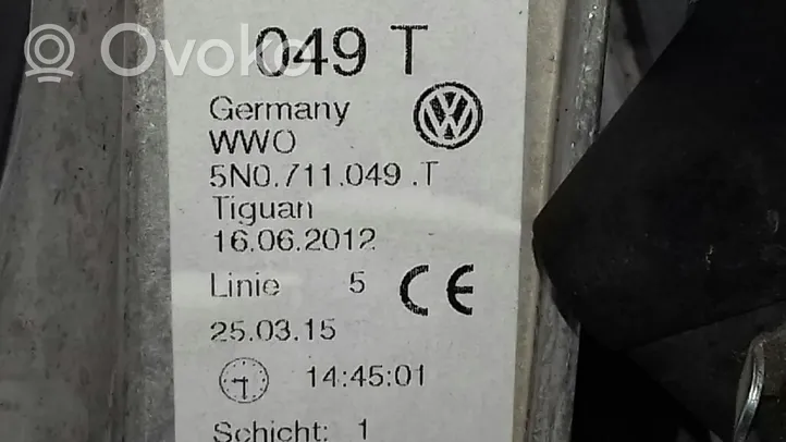 Audi Q3 8U Pavarų perjungimo traukė 5N0711049T
