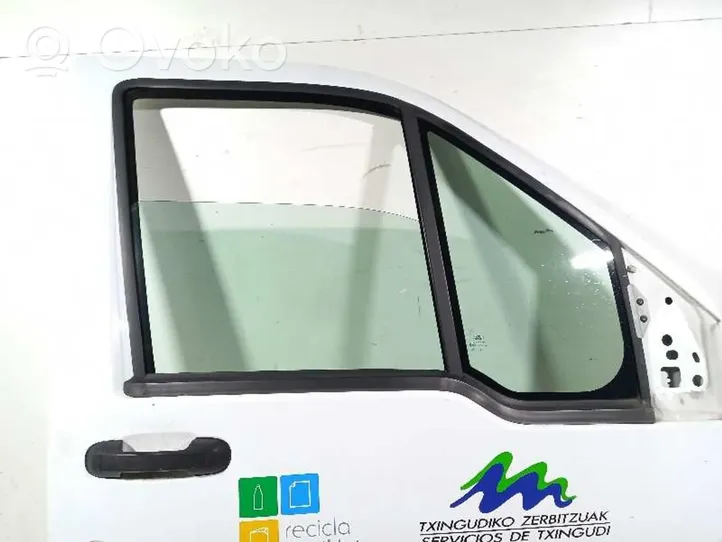 Ford Tourneo Drzwi przednie 5095918