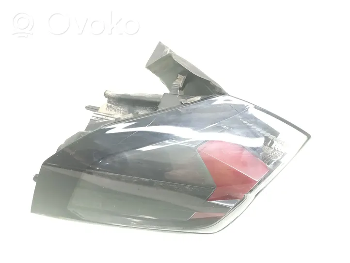 Peugeot 2008 II Lampada fanale posteriore 9838190580