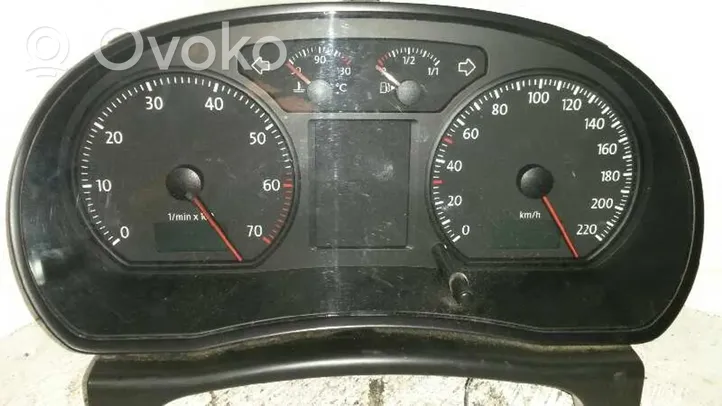 Volkswagen Polo IV 9N3 Tachimetro (quadro strumenti) 6Q0920823R