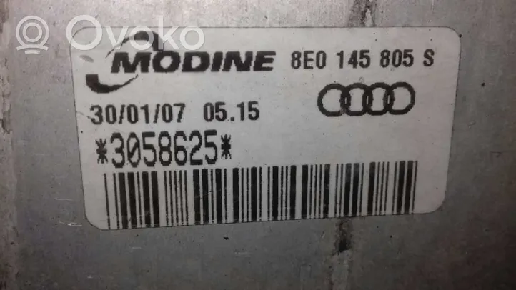 Audi A4 Allroad Välijäähdyttimen jäähdytin 8E0145805S