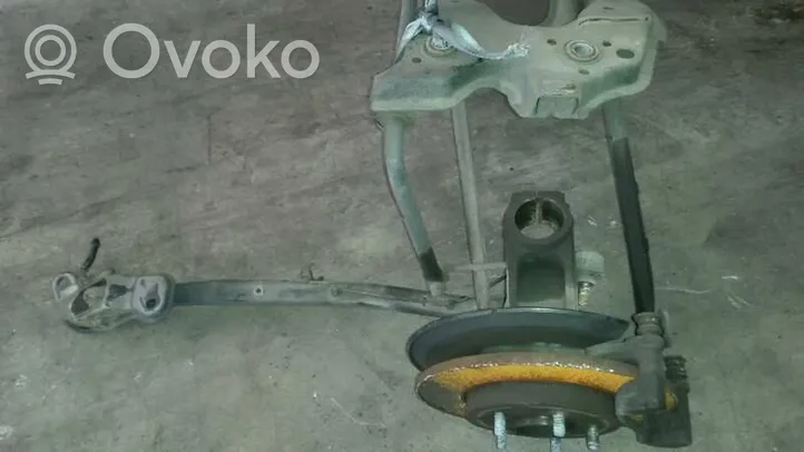 Ford Mondeo Mk III Rear axle beam with reductor 