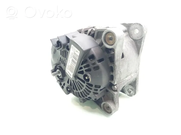 Renault Trafic II (X83) Generatore/alternatore 8200538407