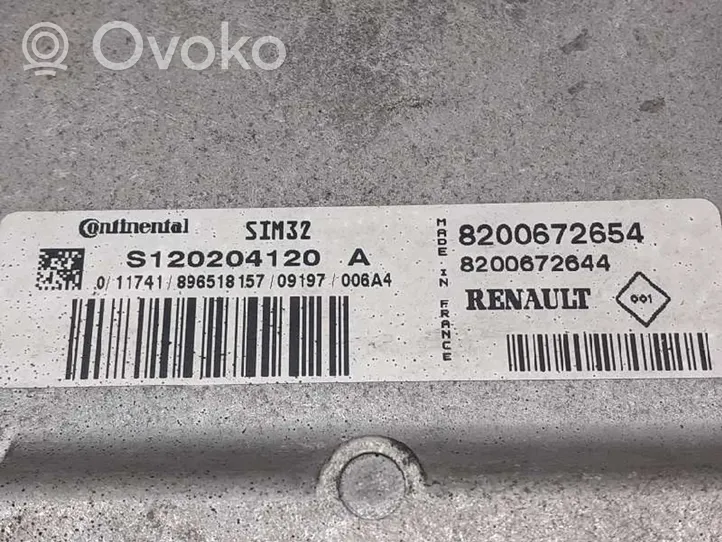 Dacia Sandero Motorsteuergerät ECU 8200672654