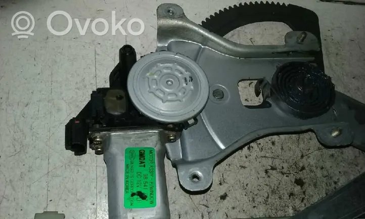 Daewoo Kalos Etuoven manuaalinen ikkunan nostin 96541783