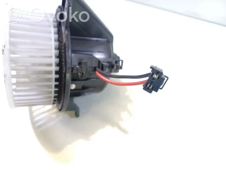 Volkswagen Polo VI AW Ventola riscaldamento/ventilatore abitacolo 2Q1820021B