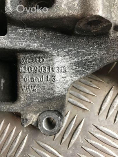 Audi A4 S4 B7 8E 8H Variklio tvirtinimo kronšteinas 03G903143D