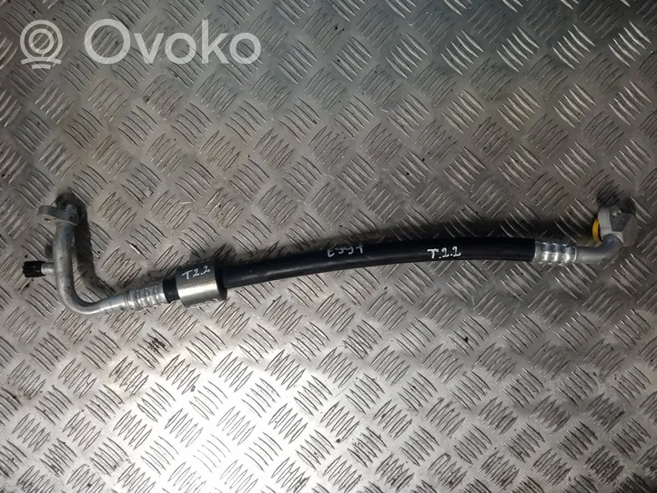 BMW 3 F30 F35 F31 Ilmastointilaitteen putki (A/C) 9217375