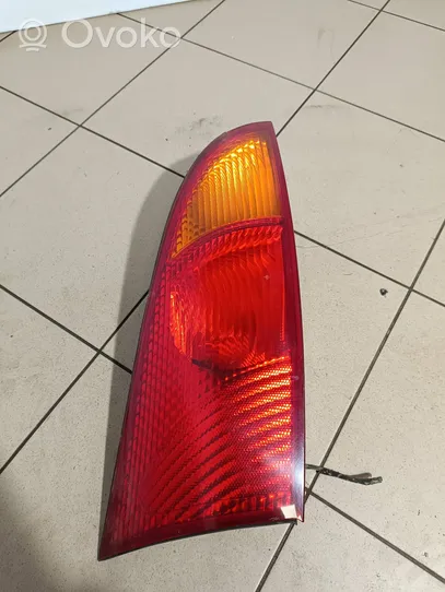 Ford Focus Lampa tylna XS4X13404AE