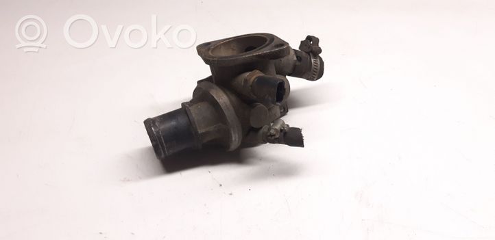 Lancia Lybra Carcasa del termostato V233588