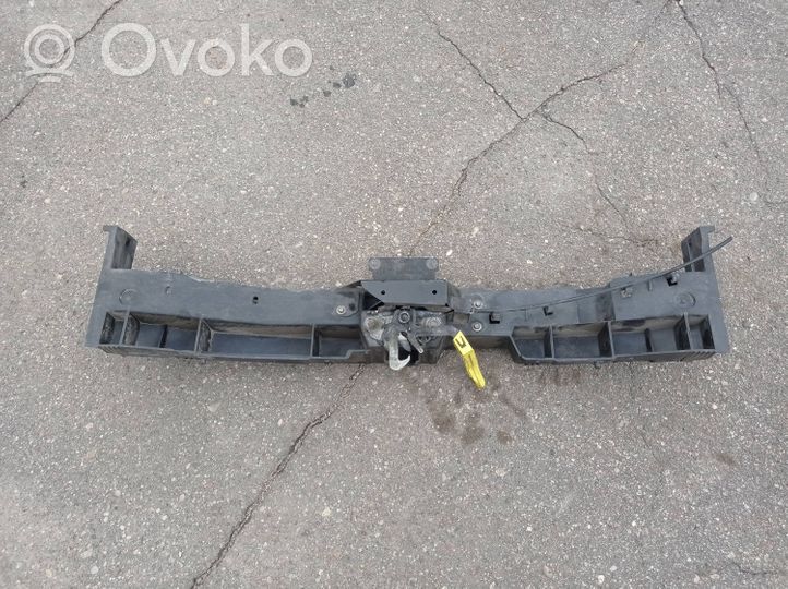 Citroen C3 Picasso Ylempi jäähdyttimen ylätuen suojapaneeli 9681810080