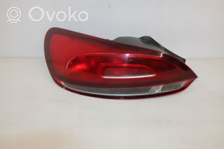 Volkswagen Scirocco Lampa tylna 1K8945095G