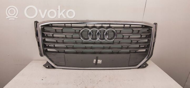 Audi Q2 - Etupuskurin ylempi jäähdytinsäleikkö 81A853651