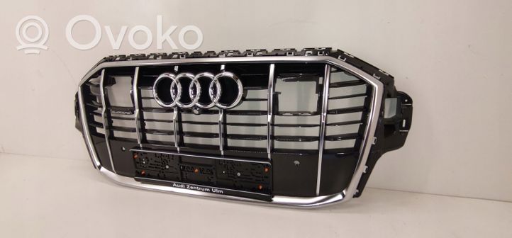 Audi Q7 4M Etupuskurin ylempi jäähdytinsäleikkö 4M0853651AJ