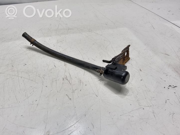 Nissan Qashqai Autres pièces de suspension arrière 383565V410