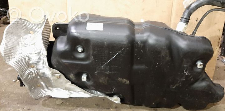 Peugeot 3008 II Réservoir de carburant 9813214780