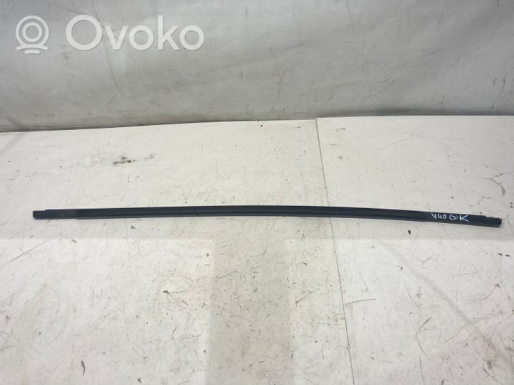 Volvo V40 Baguette moulure de porte arrière 31278606