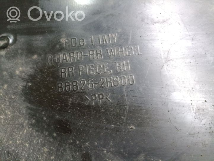 Hyundai i30 Nadkole tylne 868262R800