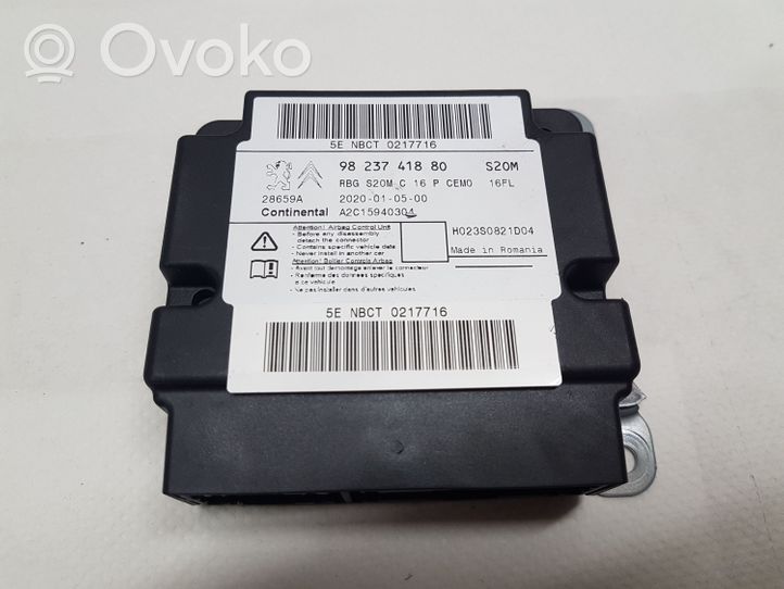 Peugeot 3008 II Module de contrôle airbag 9823741880