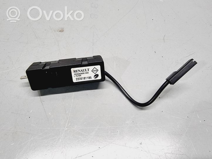 Renault Arkana Amplificatore antenna 283635565R