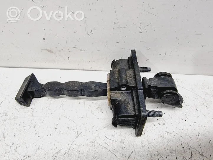 Citroen C5 Aircross Takaoven pidätin 9809434280