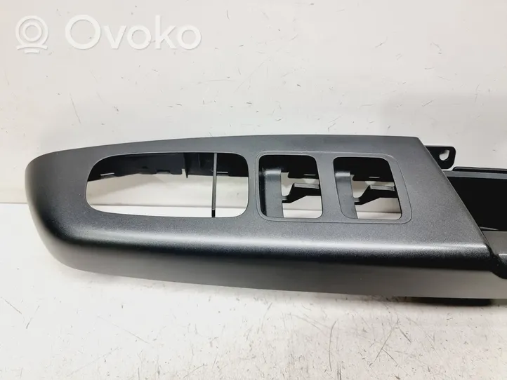 KIA Sportage Support bouton lève vitre porte avant 93572F1520FHV