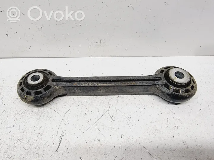 Audi A6 C7 Priekinė stabilizatoriaus traukė 8K0411317D