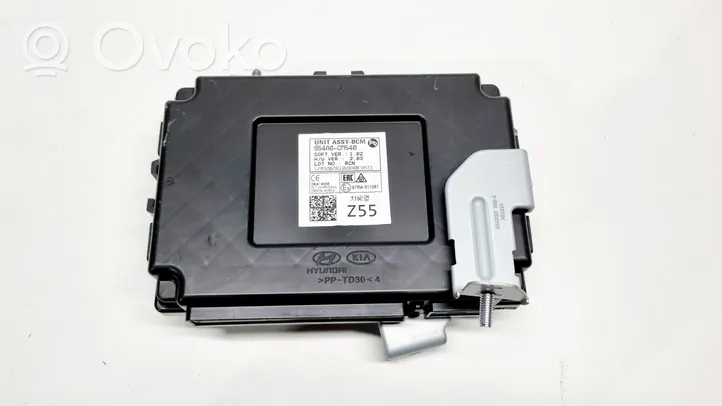 Hyundai Kona I Module confort 954A0CM540