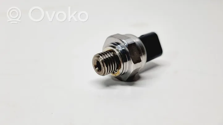 Skoda Karoq Oil pressure sensor 05E906277A