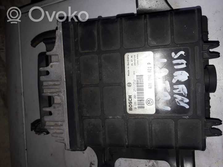 Volkswagen Sharan Calculateur moteur ECU 0281001251252