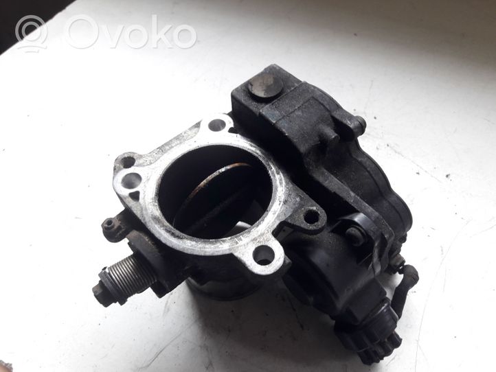 Toyota Corolla E120 E130 Variklio gesinimo sklendė 27020