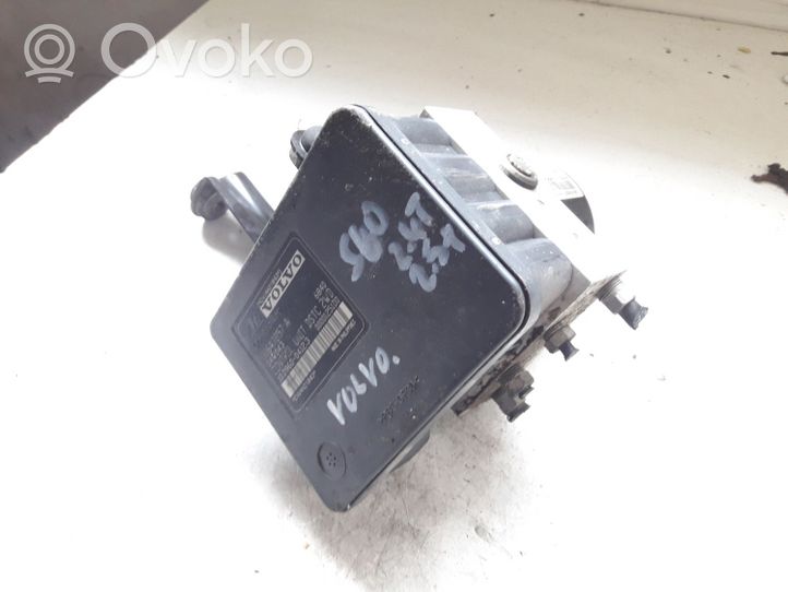 Volvo XC70 ABS Pump 30647857A